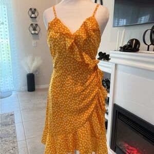 3 x 20$ NWOT SHEIN Gold Asymmetrical Sundress Spaghetti Strap Size S